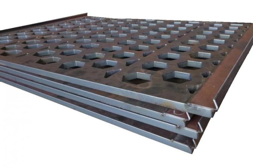 Metal Punch Plate Screening